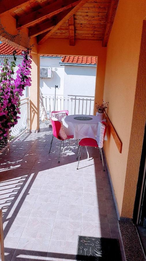 Marla1 Apartment Vodice Bagian luar foto